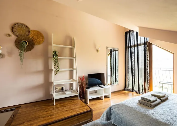 アパート Quiet Maisonette メ Free Parking ヴァルナ