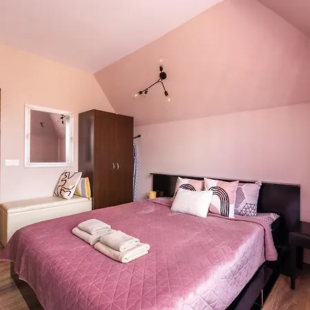 Quiet Maisonette メ Free Parking ヴァルナ